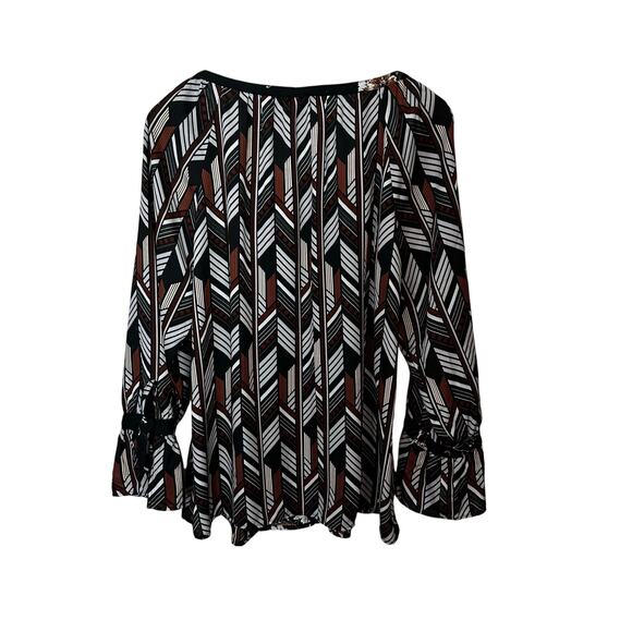 Figueroa & Flower Top Womens XL Black Geo Floral Print Boho Peasant Flowy Blouse - Picture 3 of 8